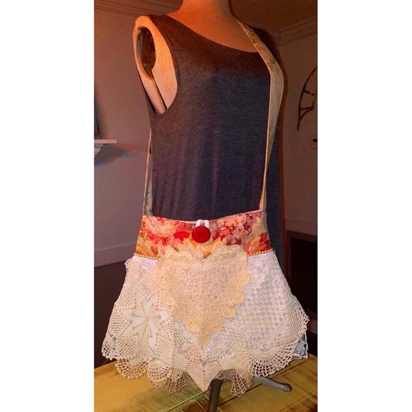 SOLD Fabric Crossbody Bag Bohemian Handbag Heart Vintage Crochet Doilies Trim - Picture 8 of 8